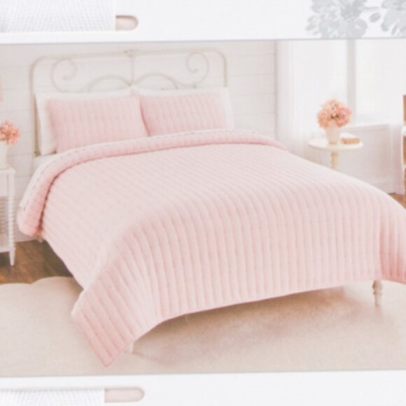 SHABBY CHIC Embroidered Little Hearts Quilt Set - Picture 4 of 4